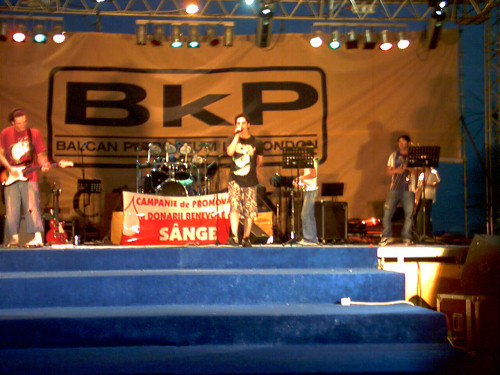 július 2004  koncert Mamaia